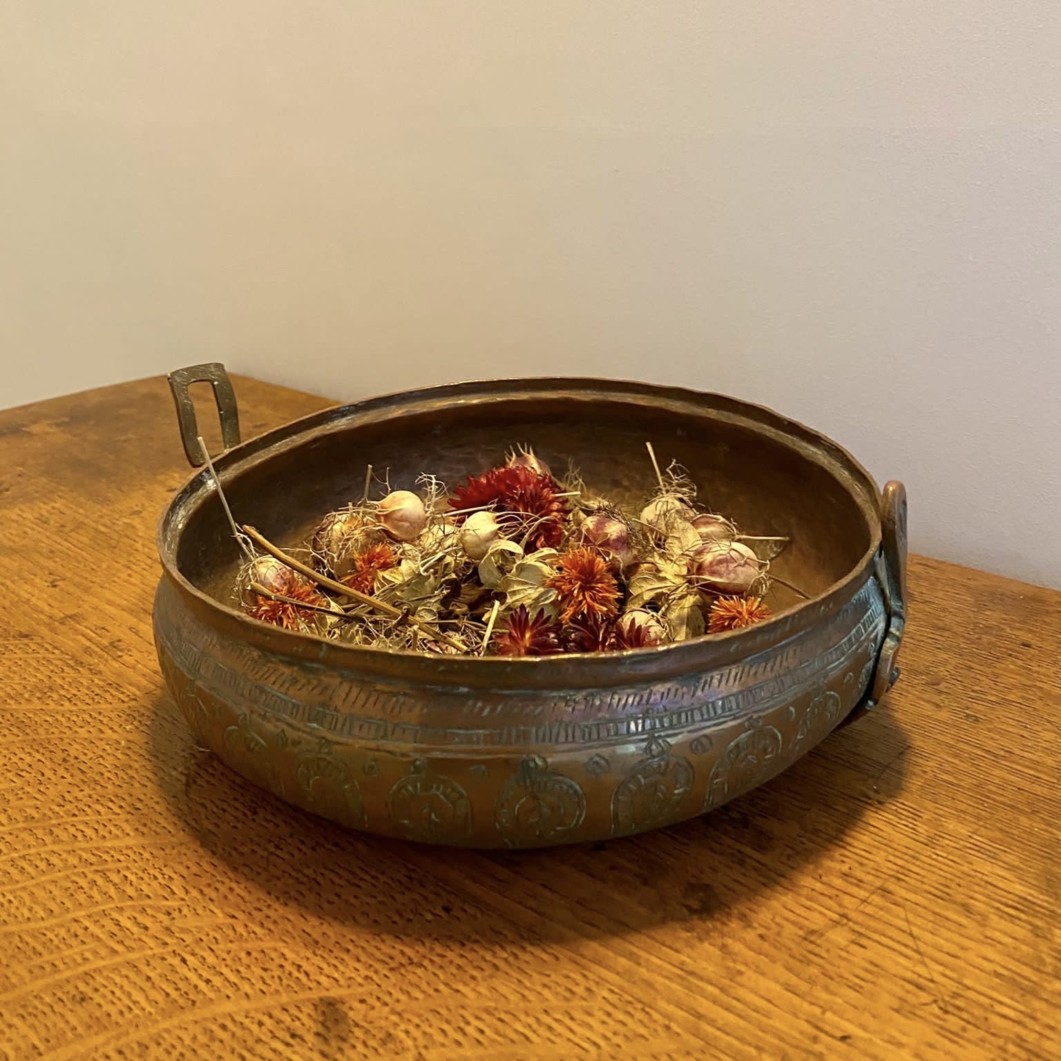 Bowl of dried flowers